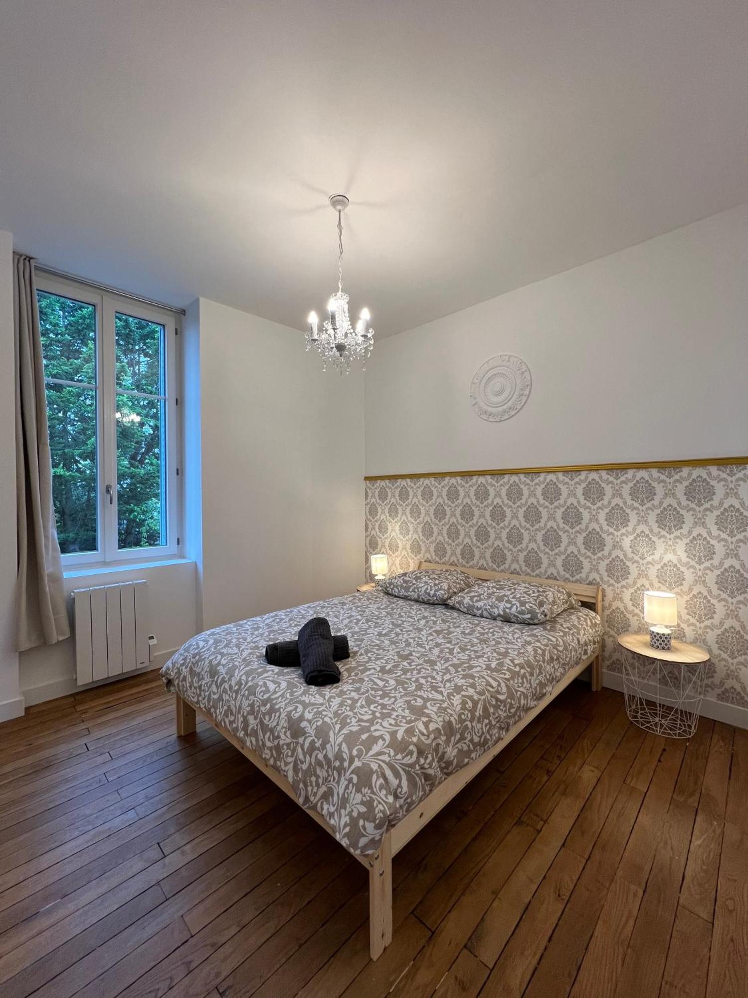 Le Renaissance - Home Homy Montluçon Kültér fotó